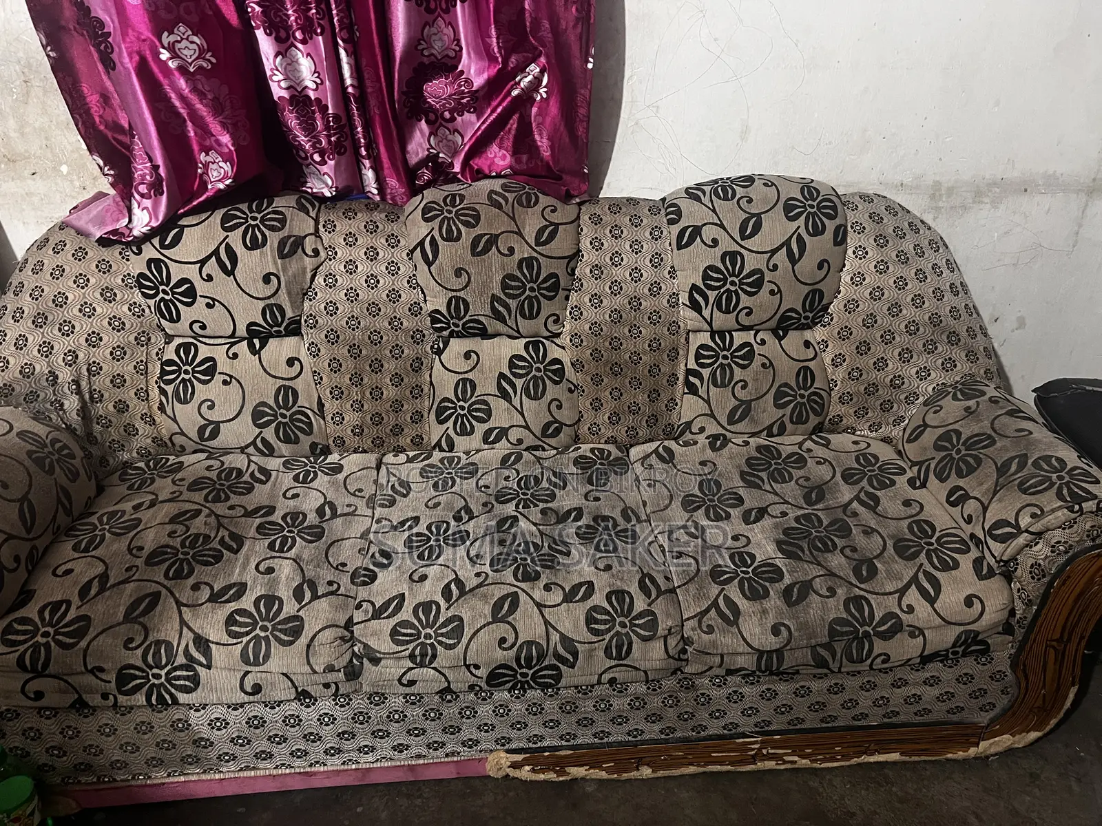 6-seater sofa for sale