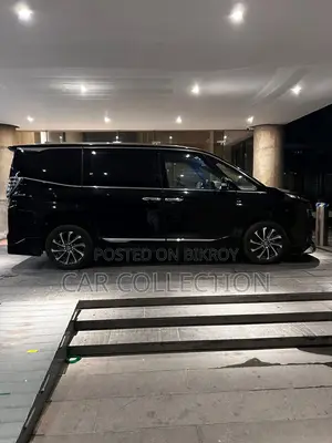 Toyota Voxy Hybrid S-Z 2WD 7-Seater 2023 Black