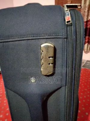 ট্রলি ব্যাগ বিক্রি করা হবে
