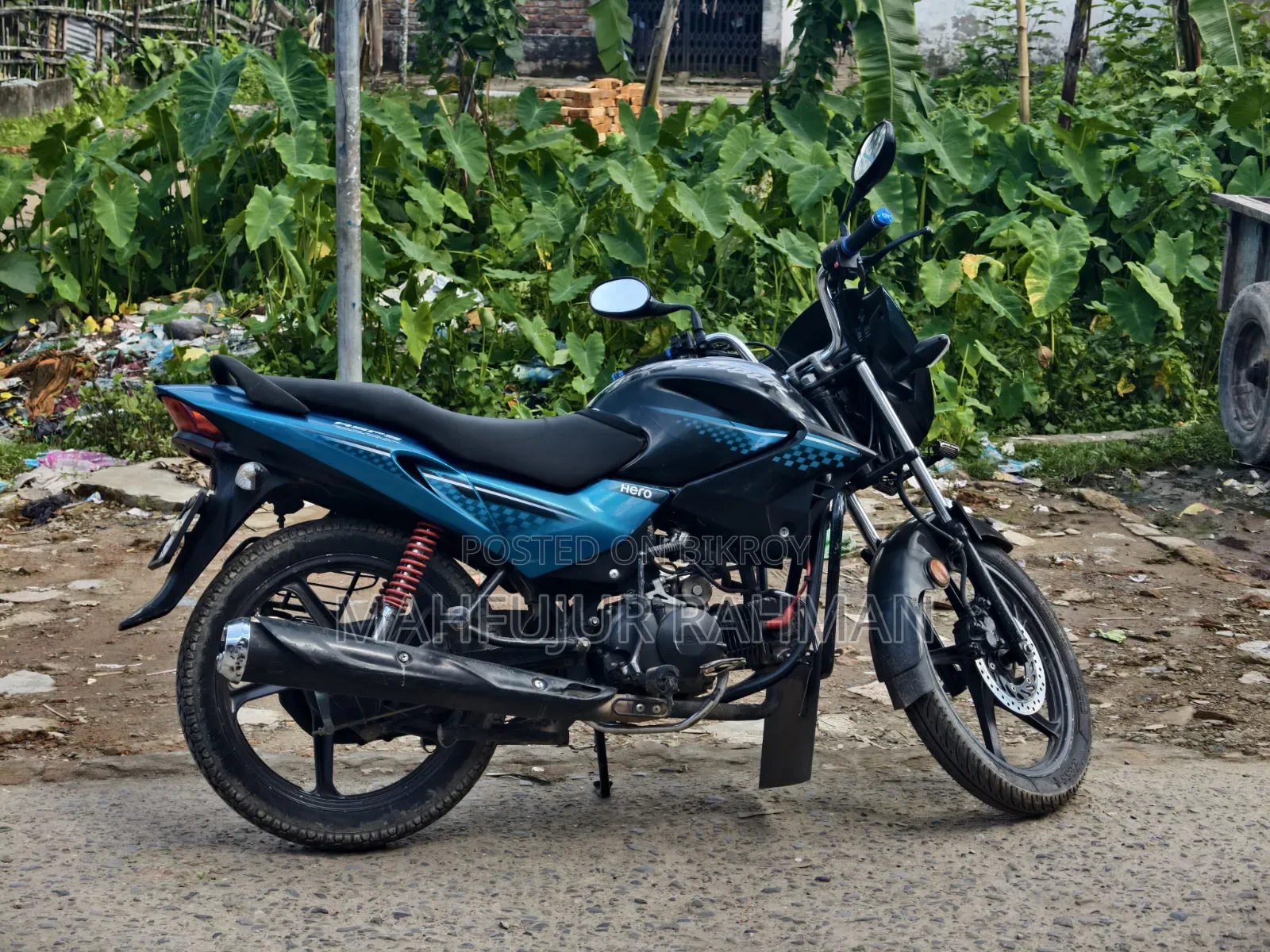 হিরো গ্ল্যামার ২০১৭ ব্লু