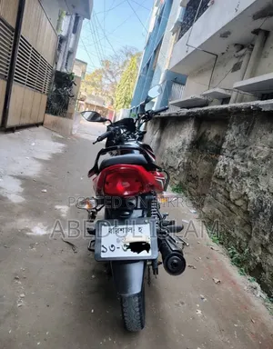 টিভিএস মেট্রো ২০২১ লাল