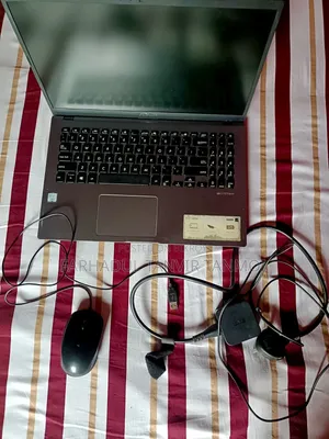 Laptop Asus 1015E 4GB Intel Core i3 SSD 256GB
