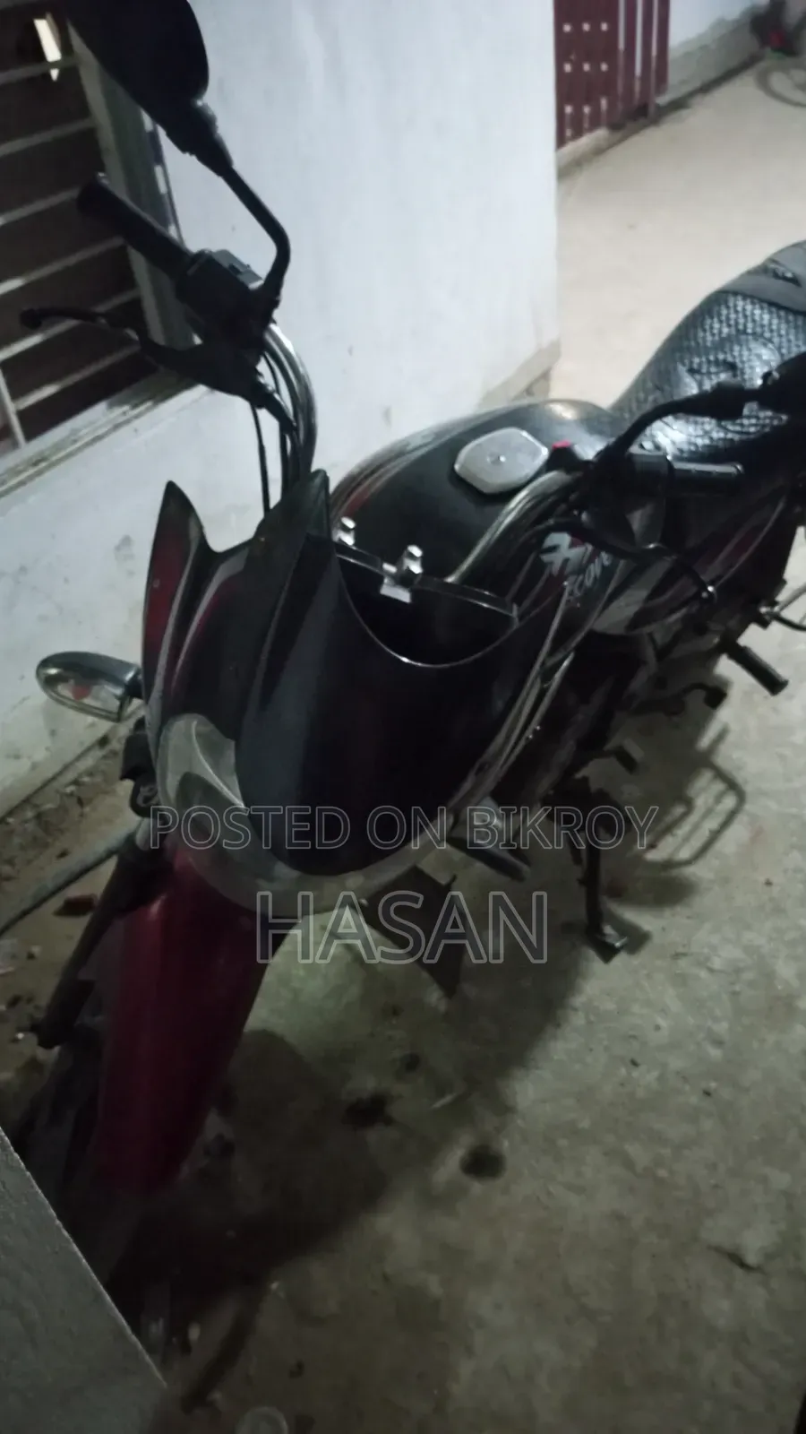 Bajaj Discover 100 2012 Black