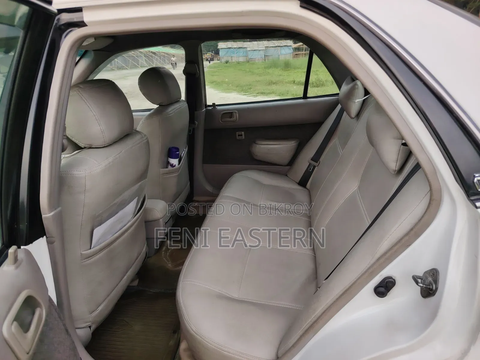 Toyota Corolla Sedan 1999 White