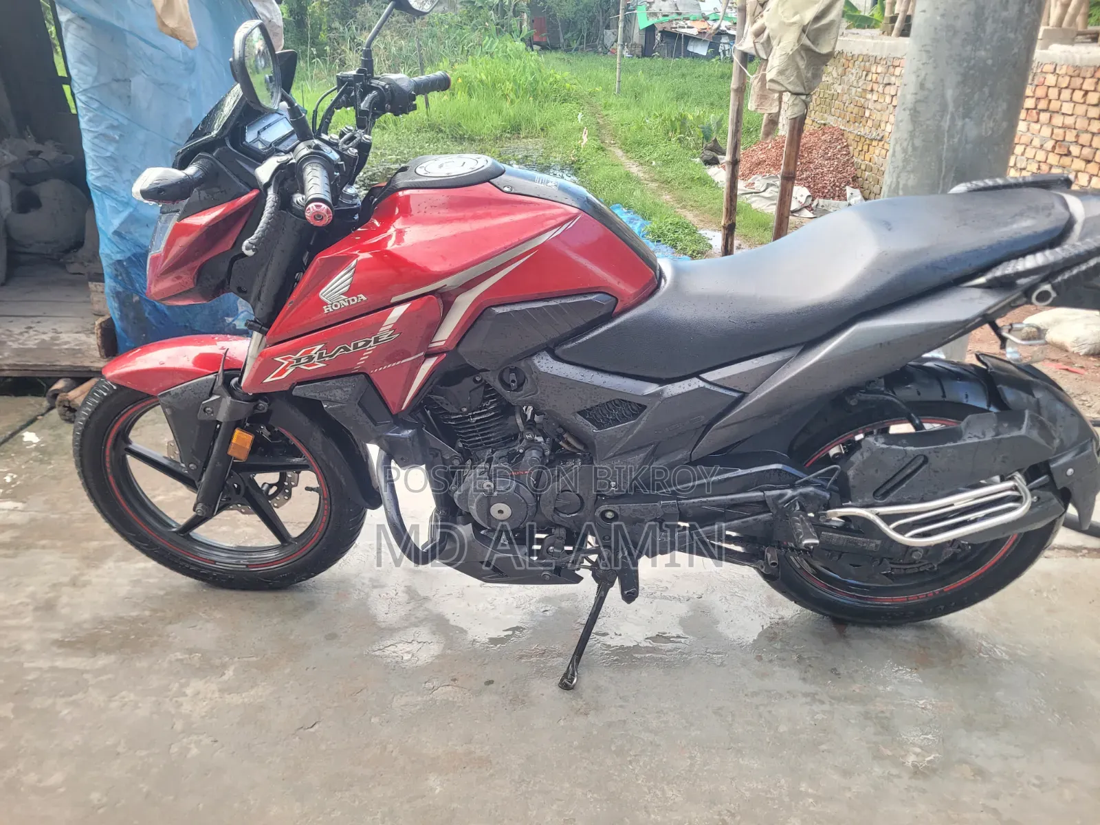 হোন্ডা এক্স-ব্লেড ১৬০ ২০২২ লাল