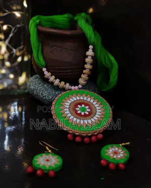 মাটির গয়না