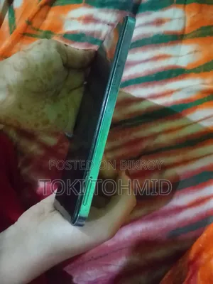 Symphony Z60 Plus 128 GB Blue