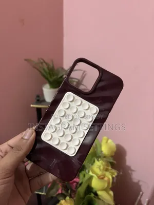 iPhone 13 Pro Max Cover