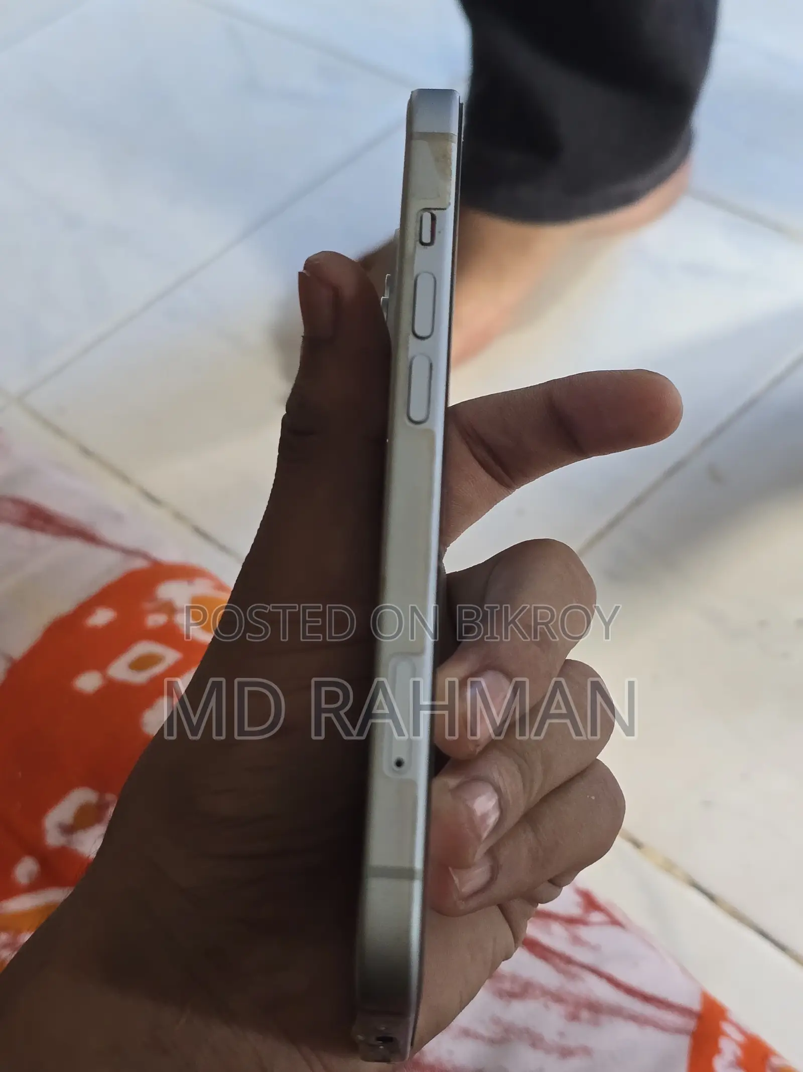 New Apple iPhone 15 128 GB Blue