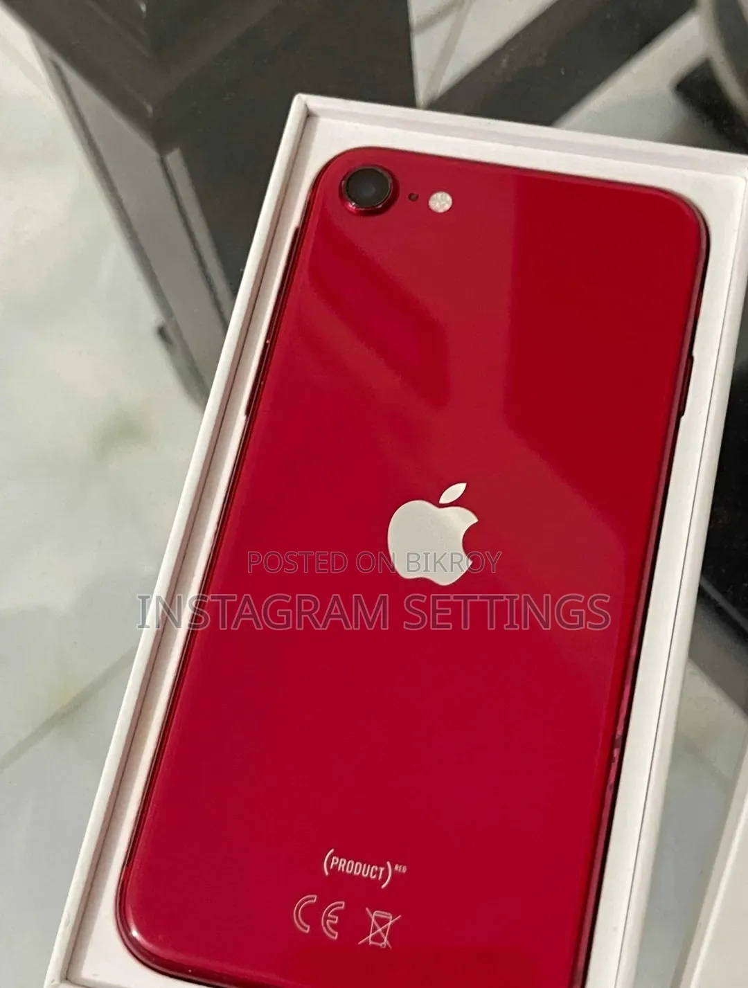 New Apple iPhone SE (2020) 64 GB Red