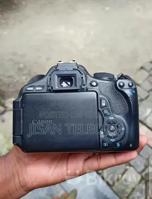Camera, need good money