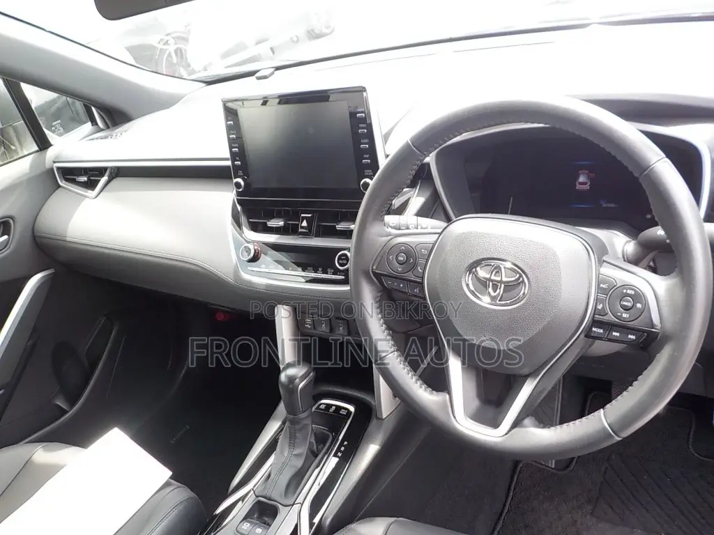New Toyota Corolla Cross 2024 Pearl