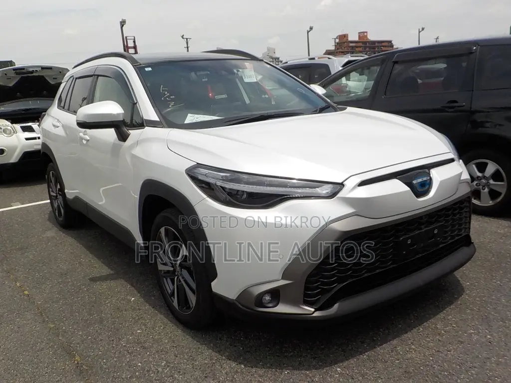 New Toyota Corolla Cross 2024 Pearl