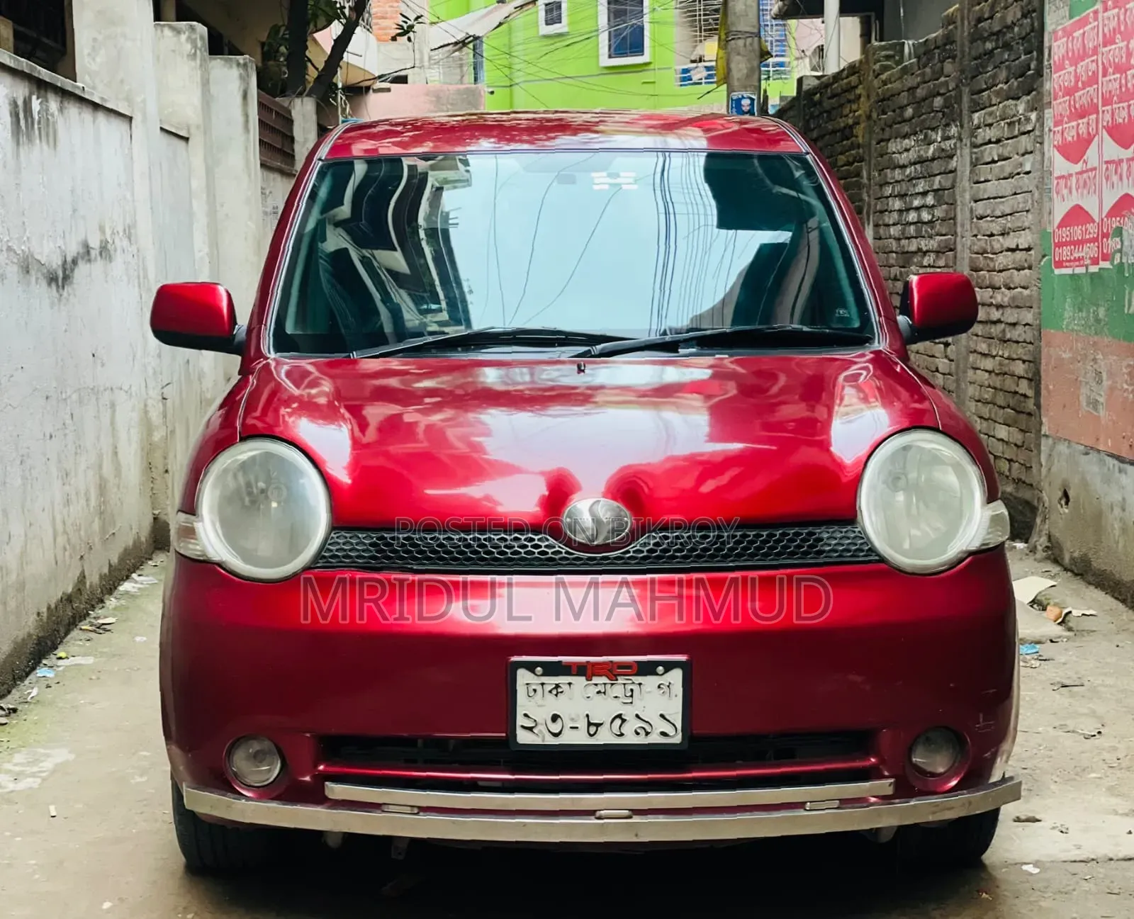 Toyota Sienta 2004 Maroon