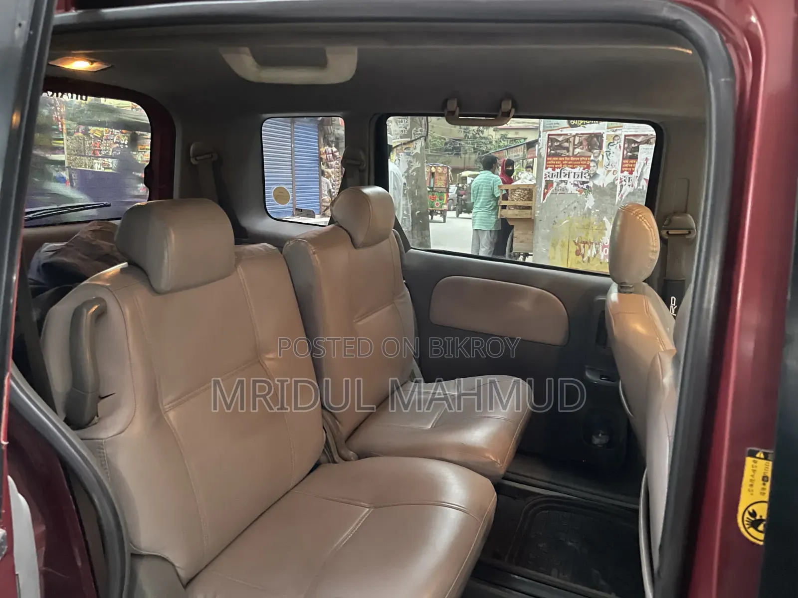 Toyota Sienta 2004 Maroon