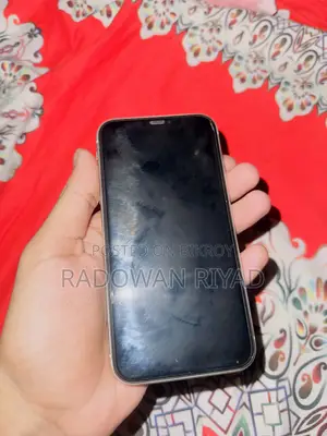 Apple iPhone 11 64 GB White