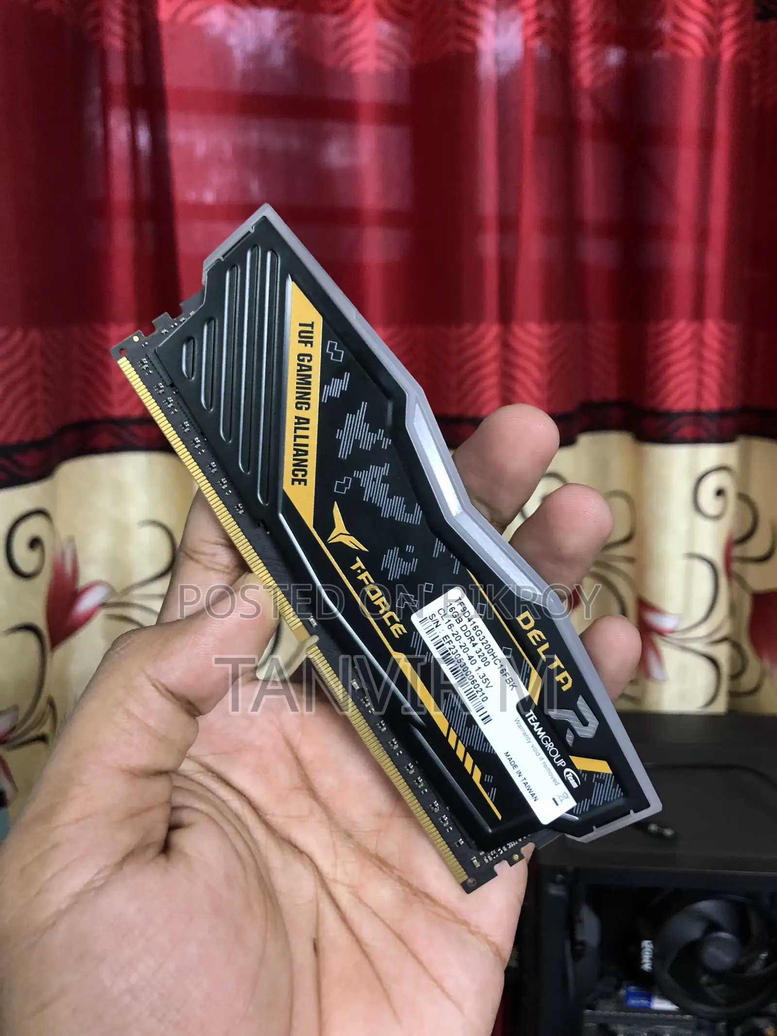 Tuf Gaming 16GB DDR4 3200MHz RAM