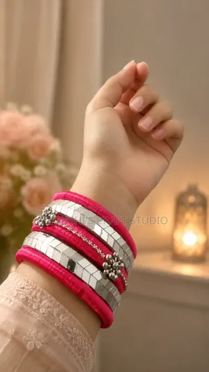 মিরর ওয়ার্ক হ্যান্ডমেড চুড়ি
