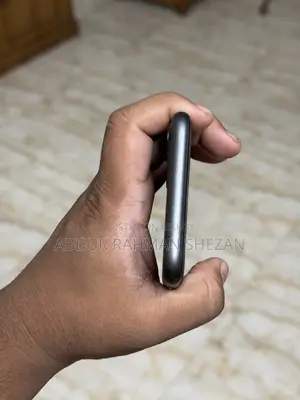 অ্যাপল আইফোন ১১ ১২৮ জিবি ব্ল্যাক