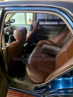 টয়োটা করোল্লা সেডান ১৯৯৬ নীল