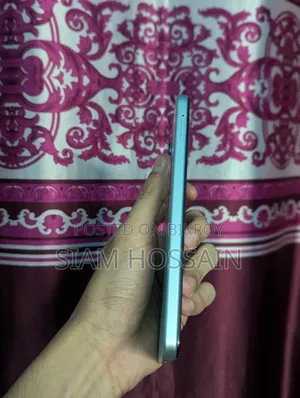 New Vivo Y18 128 GB White