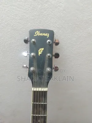 অ্যাকউস্টিক গিটার