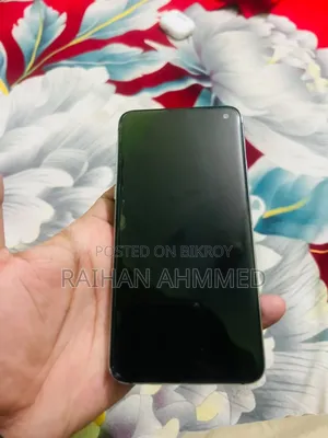 স্যামসাং গ্যালাক্সি এস১০ই ১২৮ জিবি ব্লু
