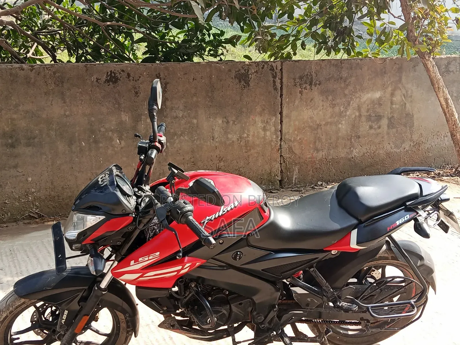 বাজাজ পালসার এন১৬০ ২০২২ লাল