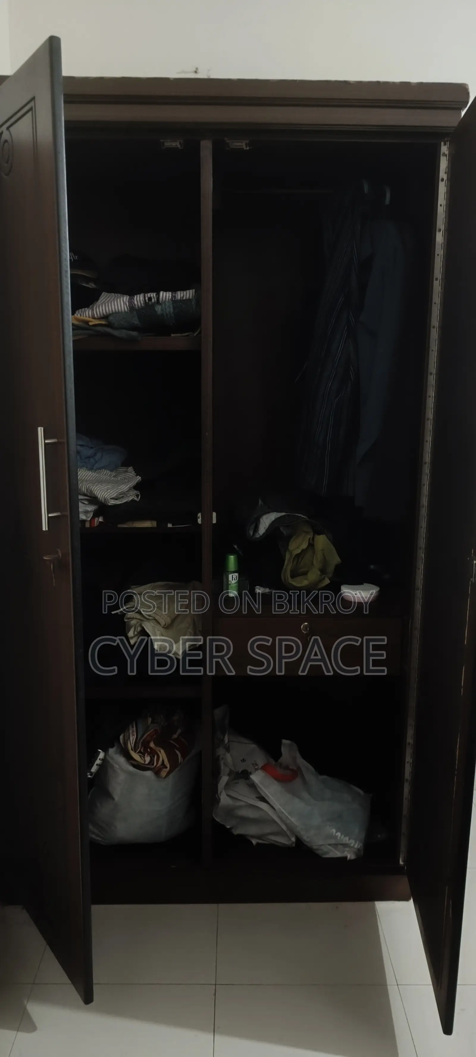 Canadian Process Wood MDF Wardrobe