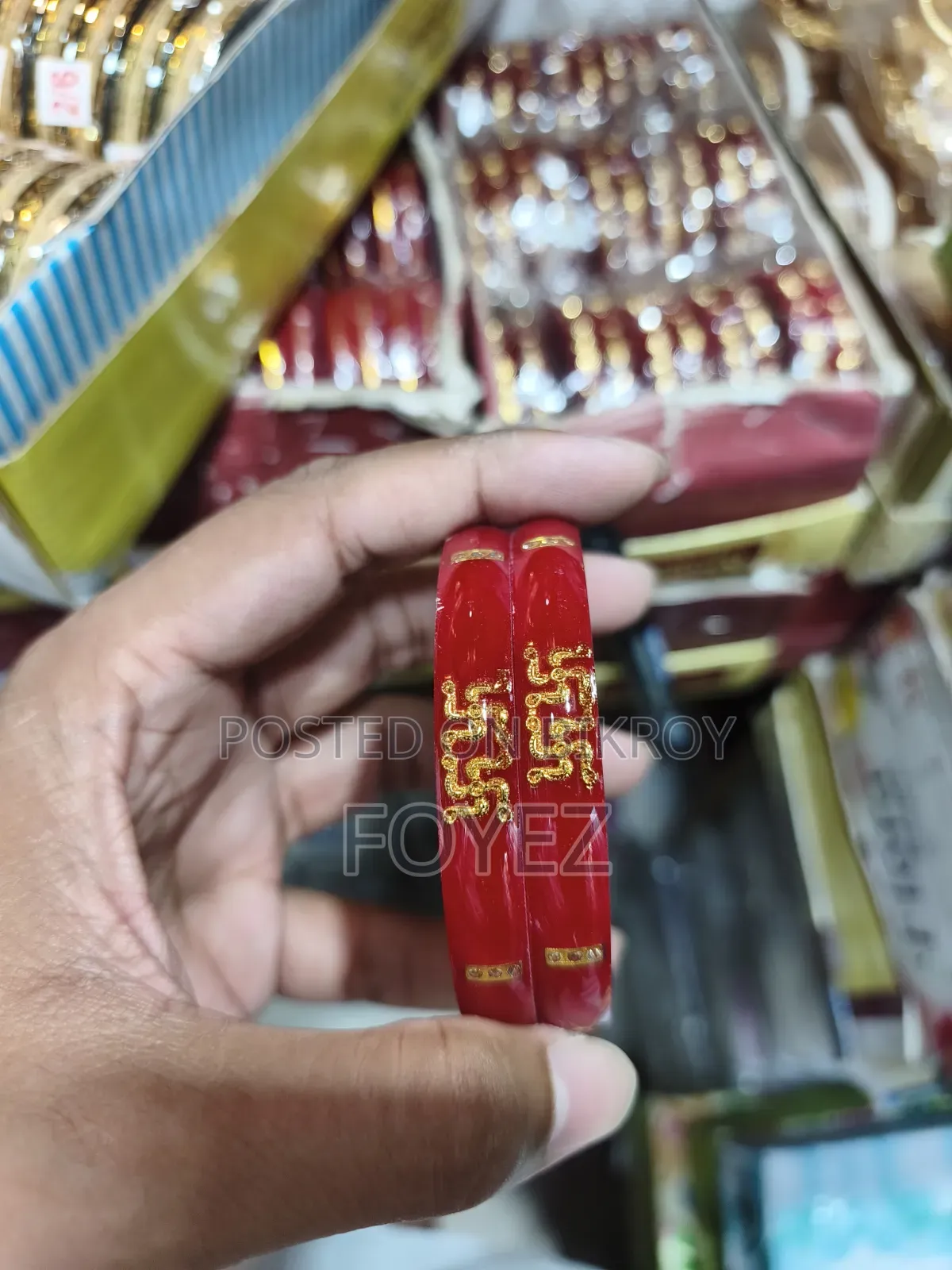 Red Glass Bangle Item
