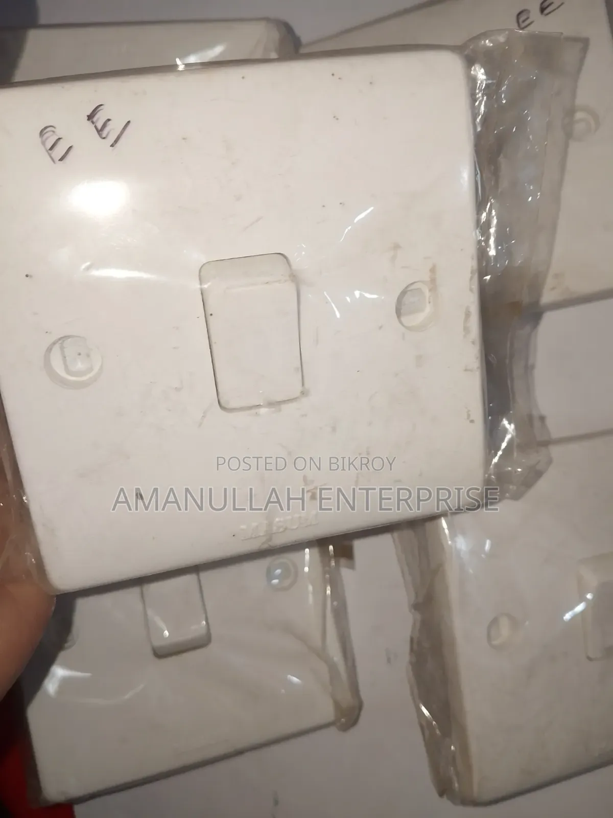 1-Gang 1-Way Electrical Wall Switch | Amanullah Enterprise (02 Pcs)