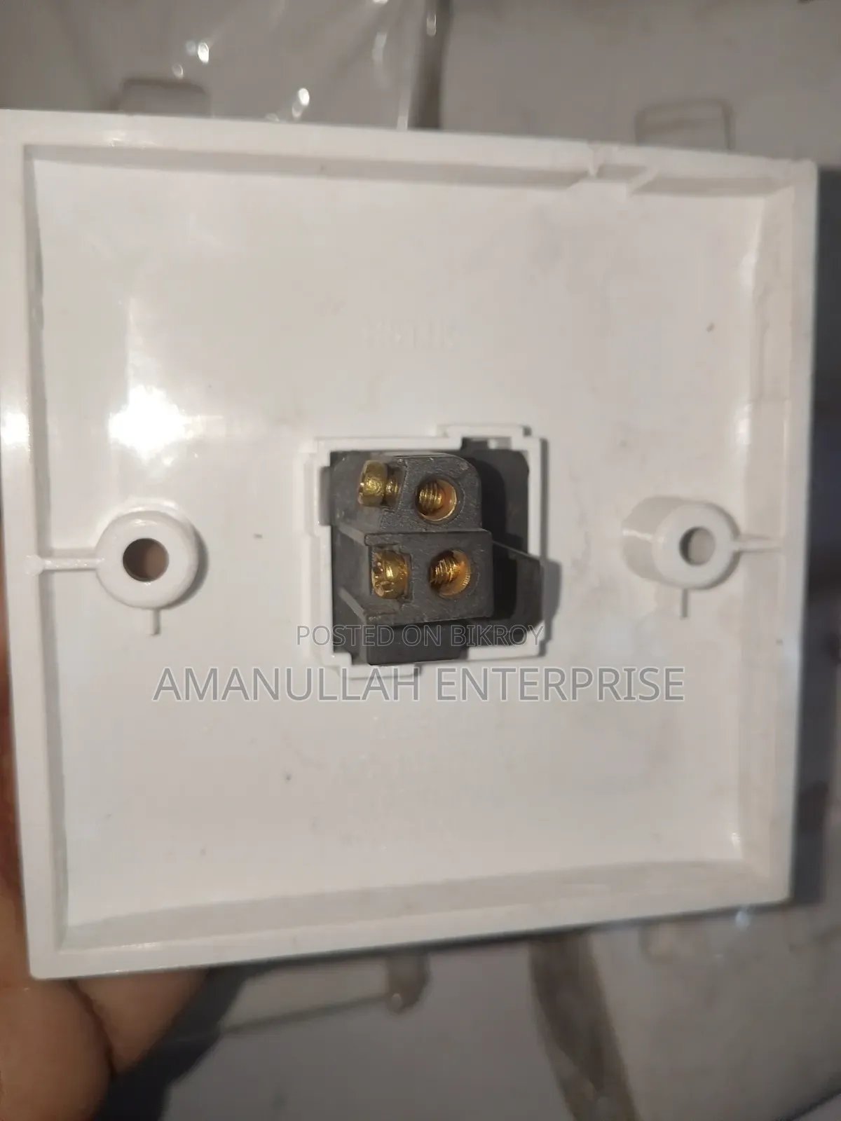 1-Gang 1-Way Electrical Wall Switch | Amanullah Enterprise (02 Pcs)
