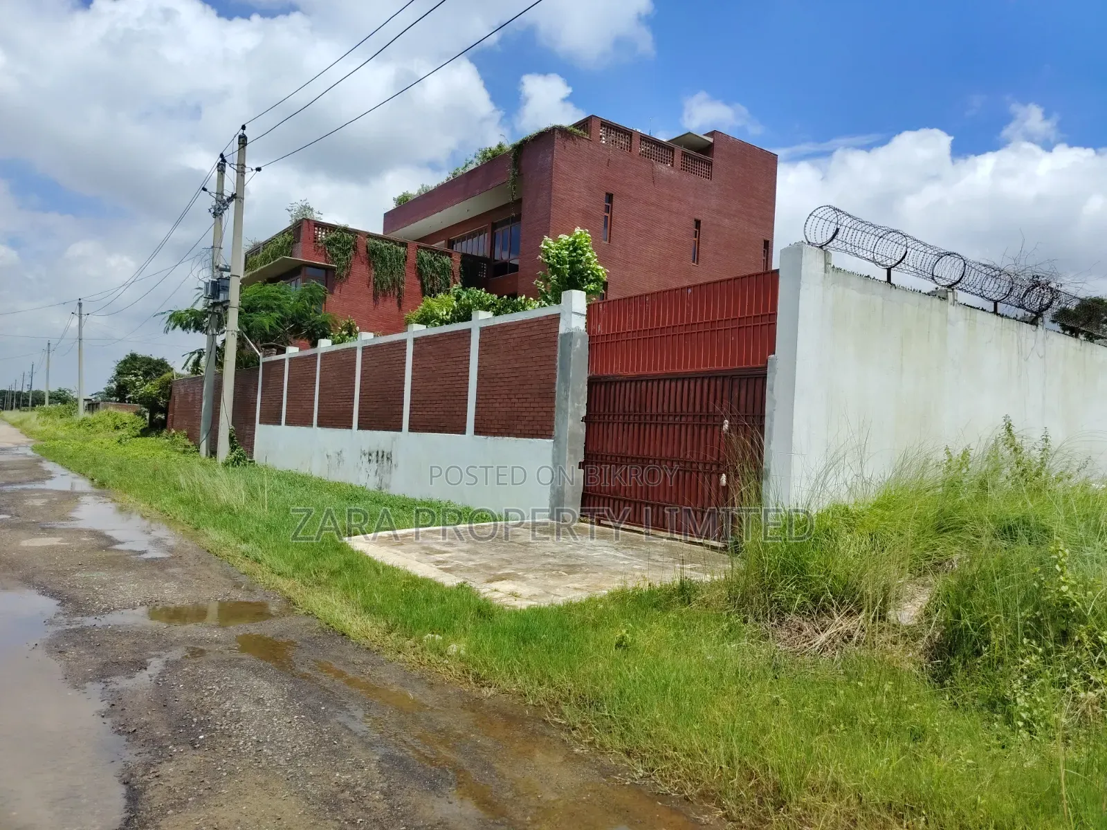 ৫৪ ফিট রোডে ৫ কাঠা প্লট বিক্রয়।