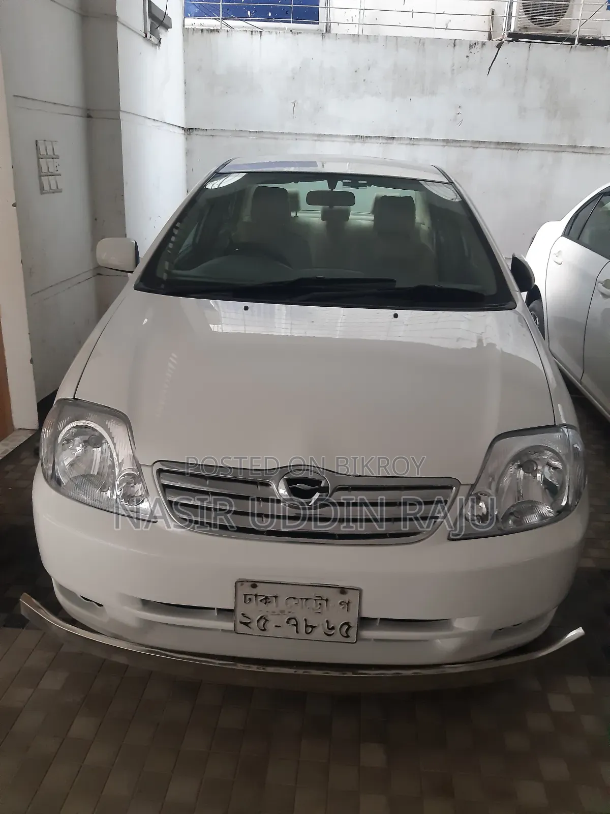 Toyota Corolla 2004 White