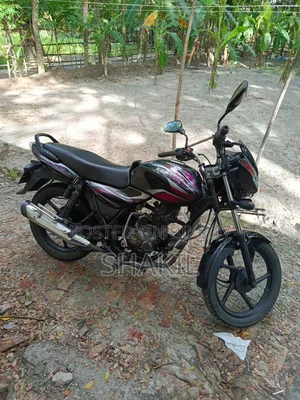 নতুন বাজাজ ডিসকভার ১০০ ২০১৭