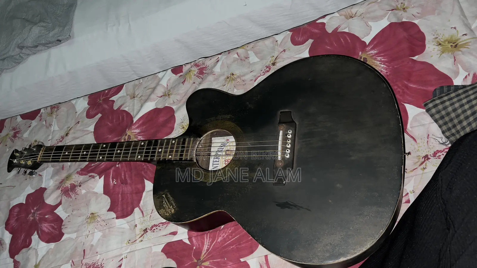 অরিজিনাল ইন্ডিয়ান সিগনেচার অ্যাকোস্টিক গিটার - কালো