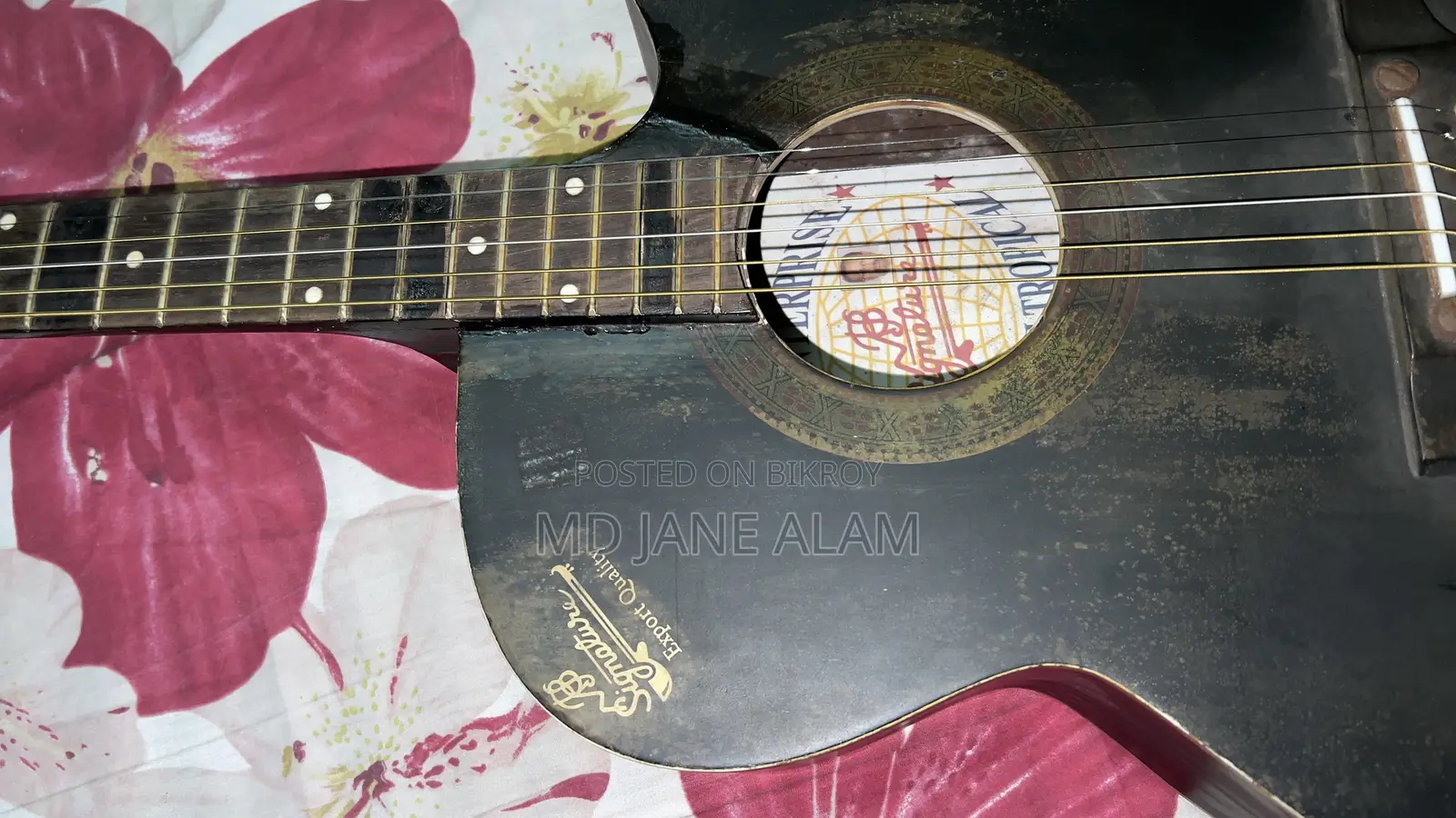 অরিজিনাল ইন্ডিয়ান সিগনেচার অ্যাকোস্টিক গিটার - কালো