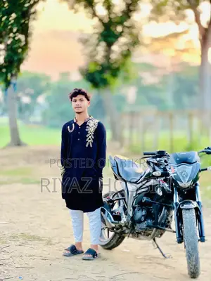 নতুন সুজুকি জিক্সার ২০২২ ব্ল্যাক