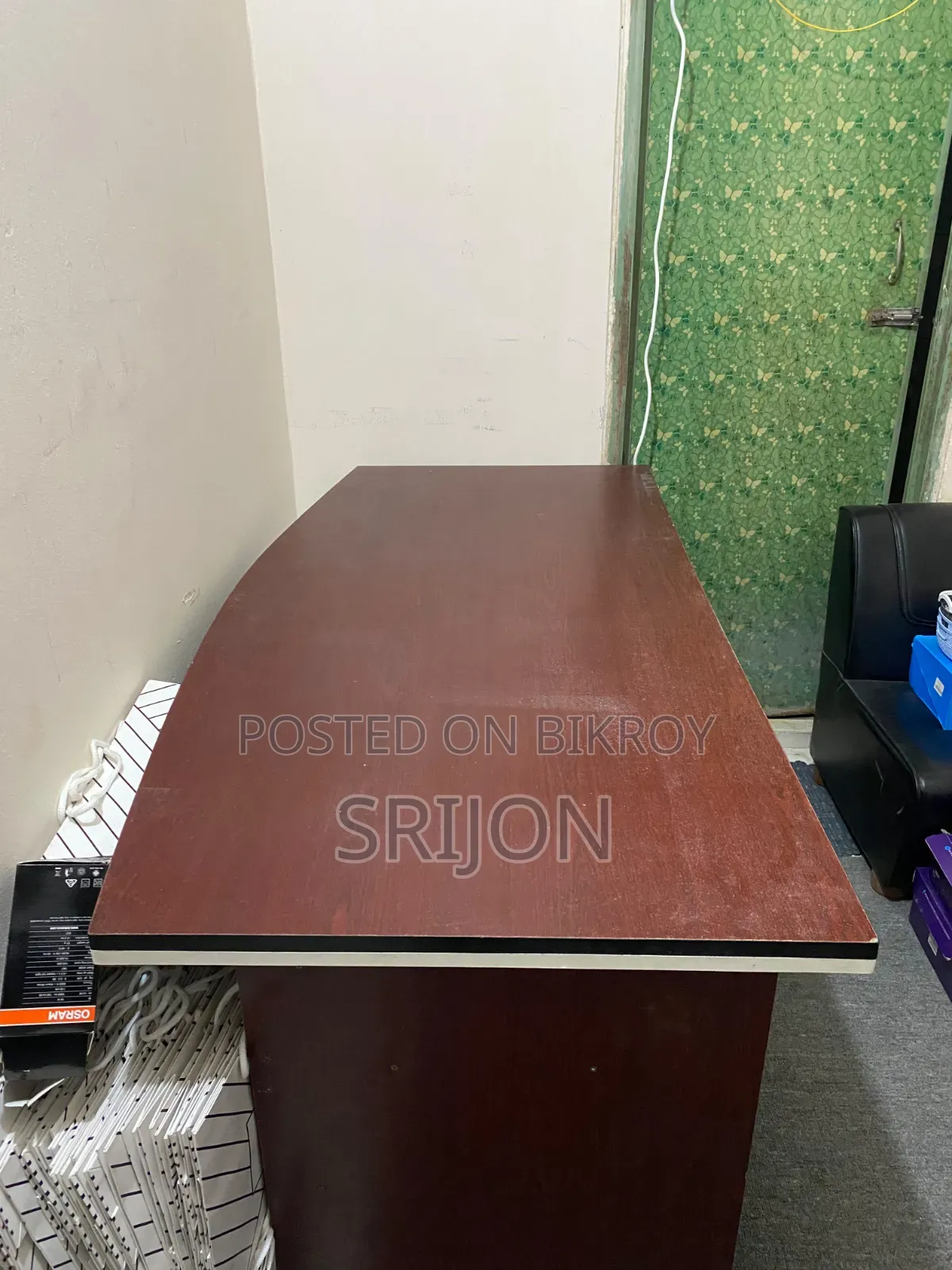 Executive Table or Computer Desk