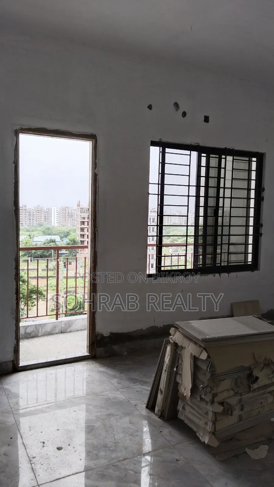 4bdrm Apartment in Sohrab Realty, Uttara for Sale