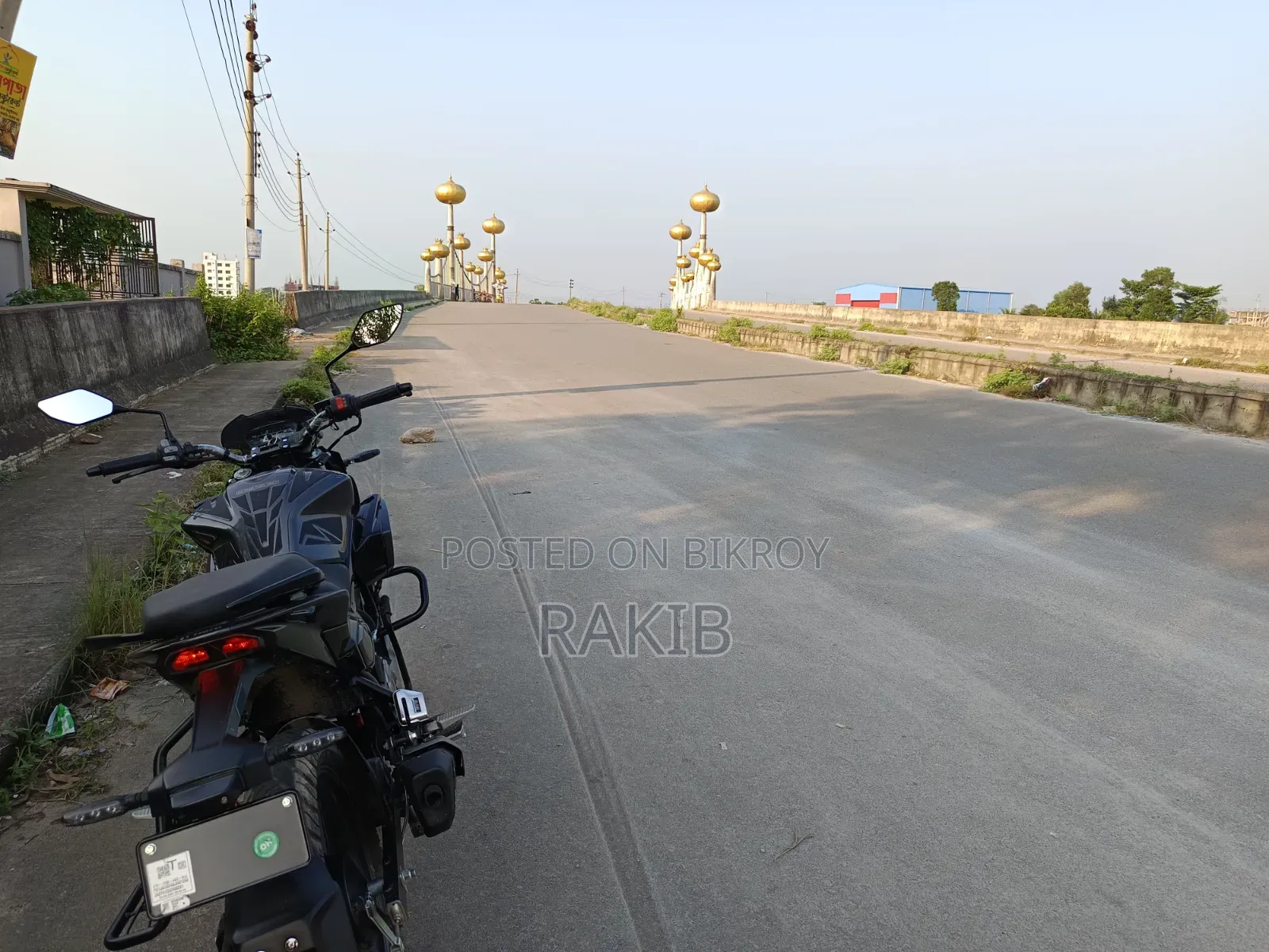 হিরো এক্সট্রিম ১২৫আর ২০২৫ ব্ল্যাক