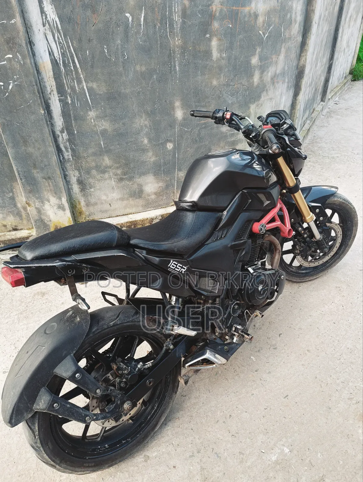 রানার বোল্ট ১৬৫আর ২০২১ কালো