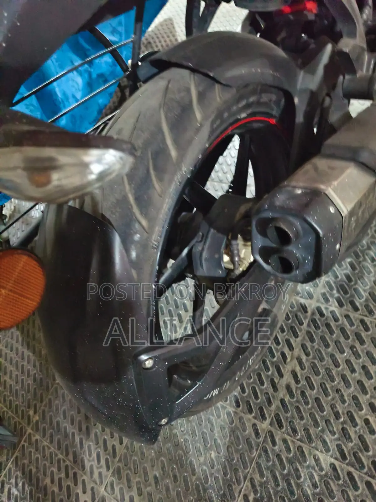 টিভিএস অ্যাপাচে ১৬০ ৪ভি ২০১৮ রেড