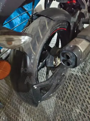 টিভিএস অ্যাপাচে ১৬০ ৪ভি ২০১৮ রেড