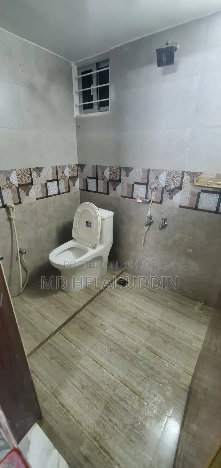 3-Bedroom Apartment in Alamnagar Housing, Cantonment for Sale