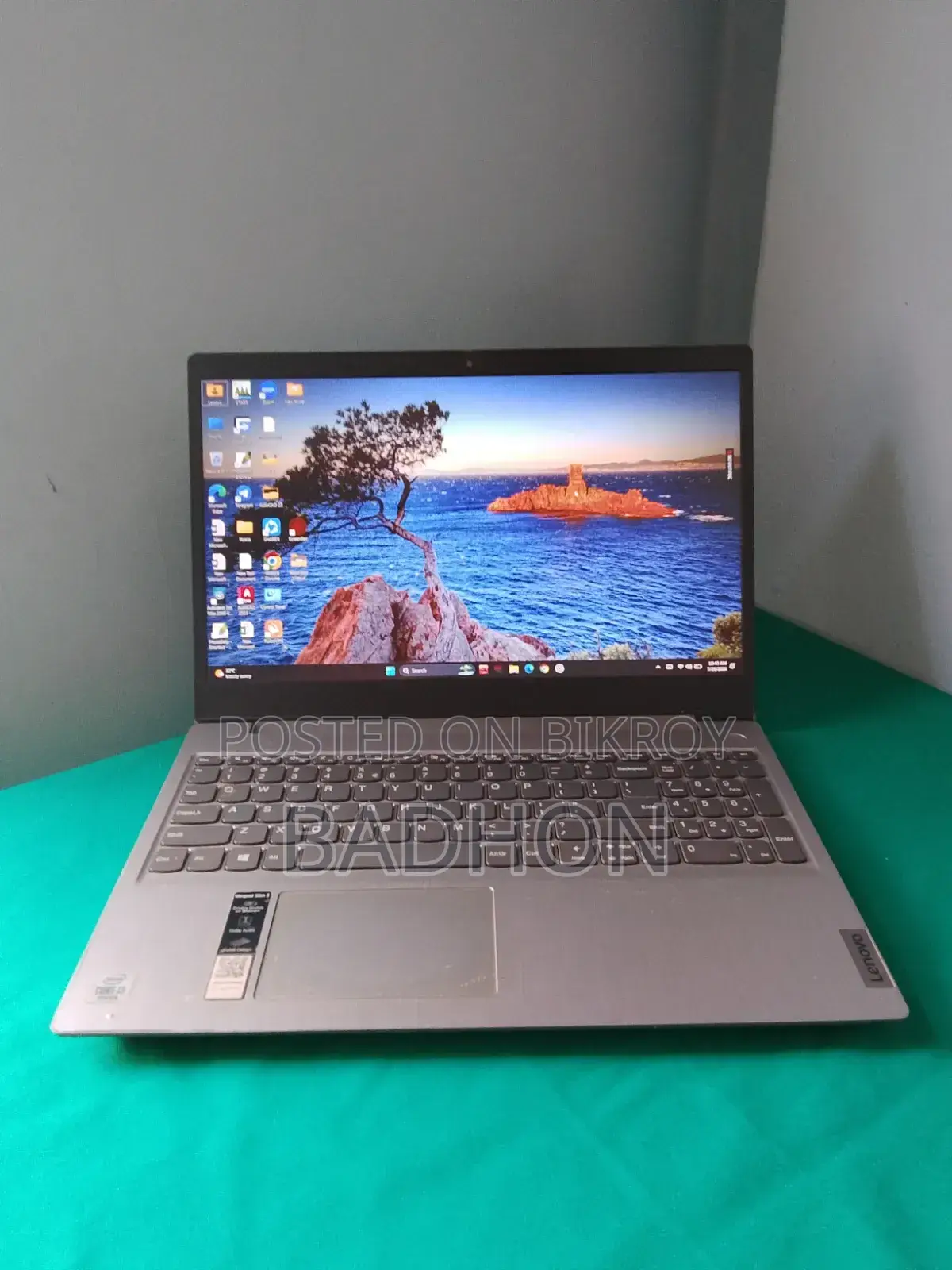 Laptop Lenovo Ideapad 3 4GB Intel Core i3 SSD 1T