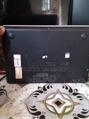 Laptop HP EliteBook 840 G3 8GB Intel Core I5 SSHD+SSD 500GB