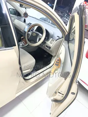 Toyota Axio 1.5 G Two-Wheel Drive 2011 Gold