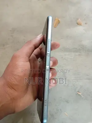 Vivo Y33s 128 GB Gray