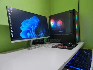 Desktop Computer 8GB RAM Intel Core i5 HDD+SSD 750GB